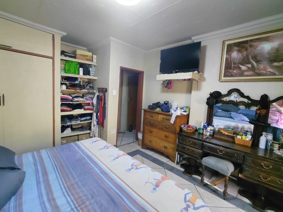 5 Bedroom Property for Sale in Elandsrand North West